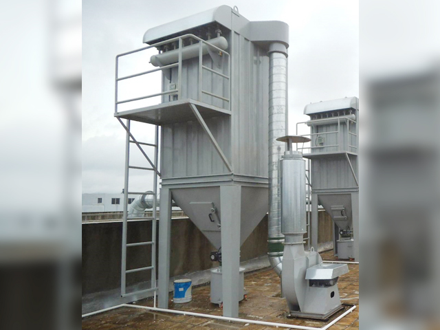 下面介绍防爆除尘器究竟是哪儿具有防爆作用呢?